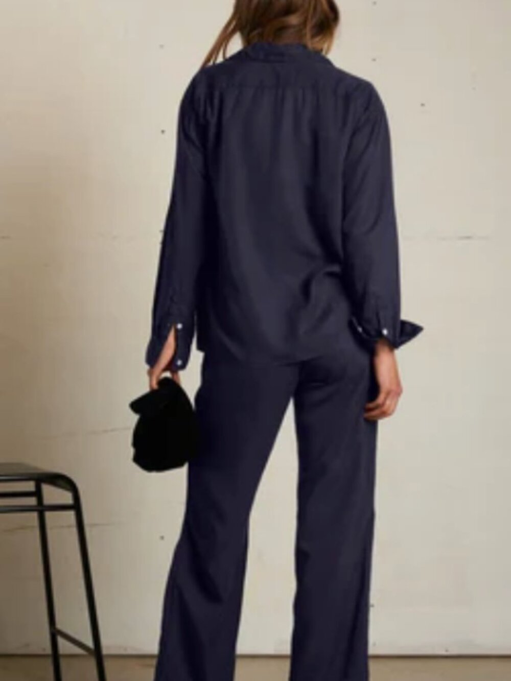 Perfectwhitetee Navy Melody Tencel Long Sleeve Button-up Shirt Size: M - Picture 3 of 4